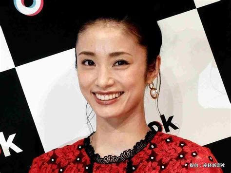 上戸彩劣化|上戸彩の顔が変わった？目・鼻違う？劣化と言われる理由「画像。